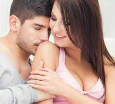 اهمیت عشوه گری در رابطه جنسی
