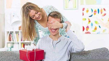 چطور پسر مورد علاقه‌مان را سورپرایز کنیم؟